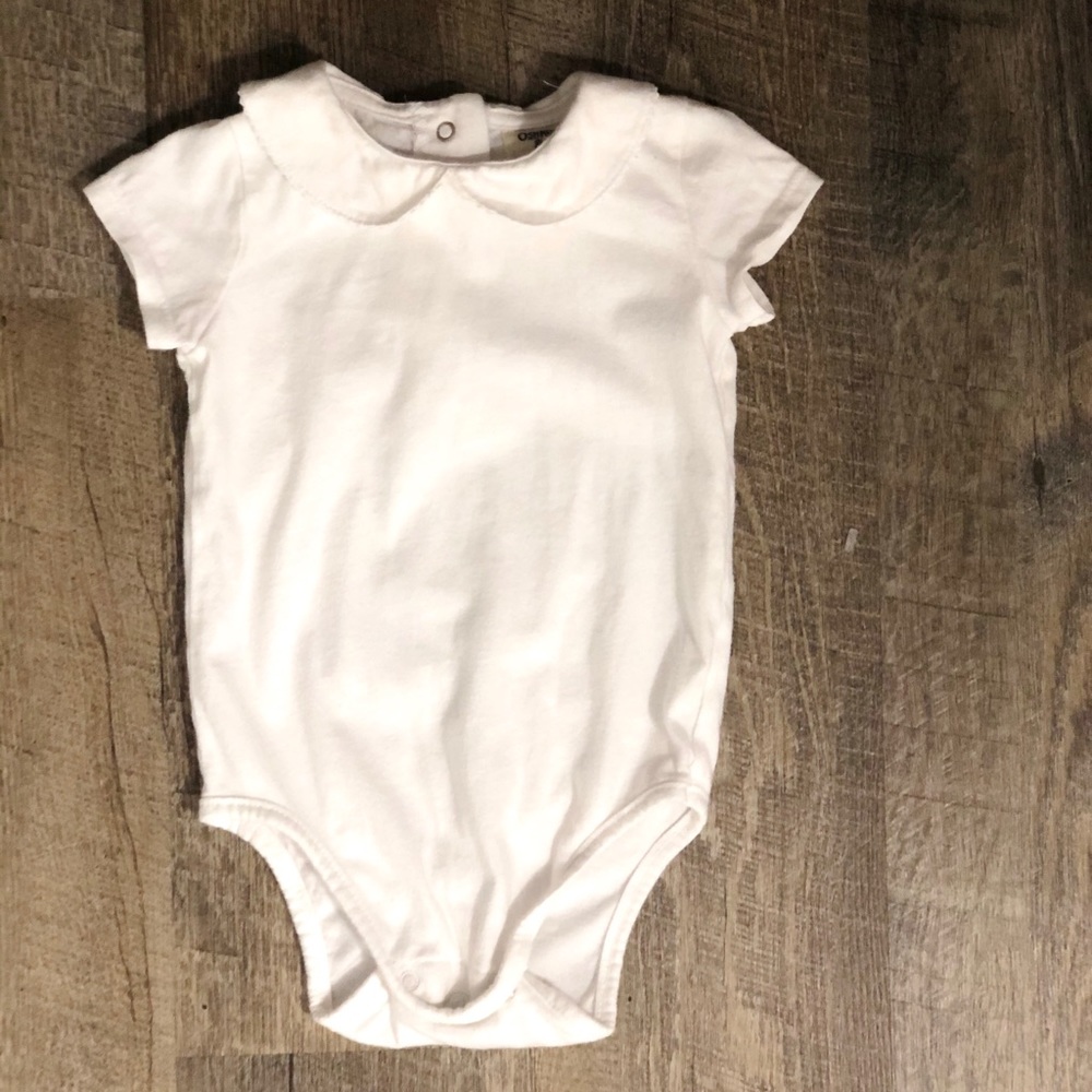 🌈5/$20- B’gosh 100% cotton white onsie